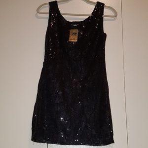 $260 Luxury Black Sequined Mini Dress NWT Sparkly Sequins Sleeveless Prom Formal